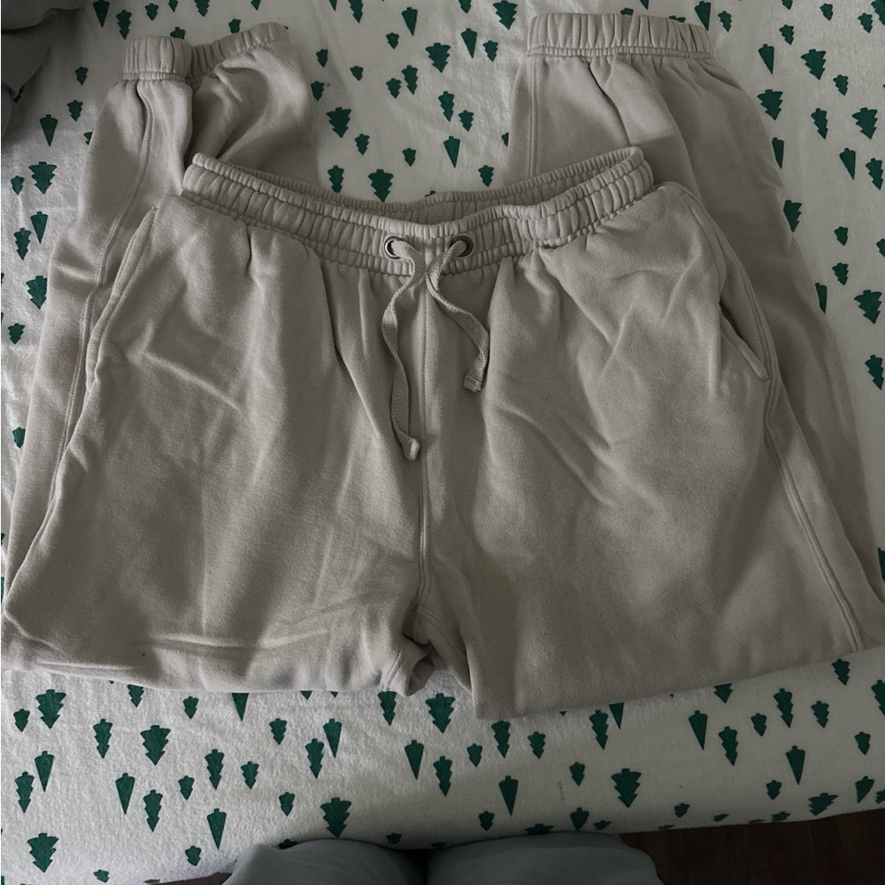 Aeropostale Women's Tan Sweatpants